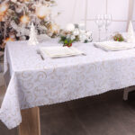 Obrus Świąteczny – Biel Złoto Obrus Świąteczny – Biel Złoto