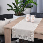 Bieżnik z koronką – RETRO CAFE