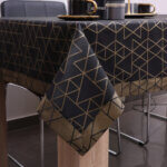 Obrus nowoczesny TOKYO – Czarno Złoty Obrus nowoczesny TOKYO – Czarno Złoty