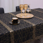 Obrus nowoczesny TOKYO – Czarno Złoty Obrus nowoczesny TOKYO – Czarno Złoty