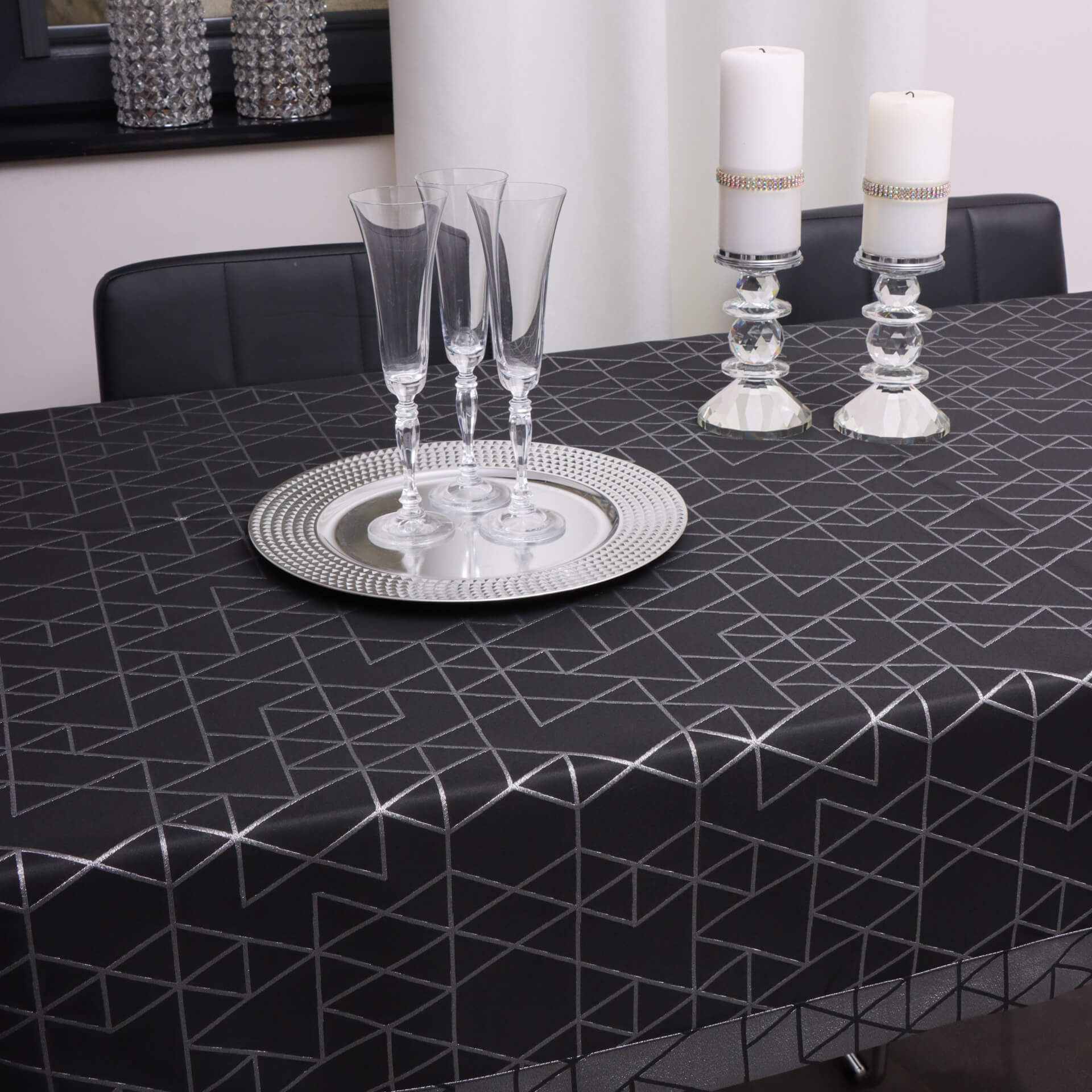 Obrus nowoczesny TOKYO – Czarno Srebrny Obrus nowoczesny TOKYO – Czarno Srebrny