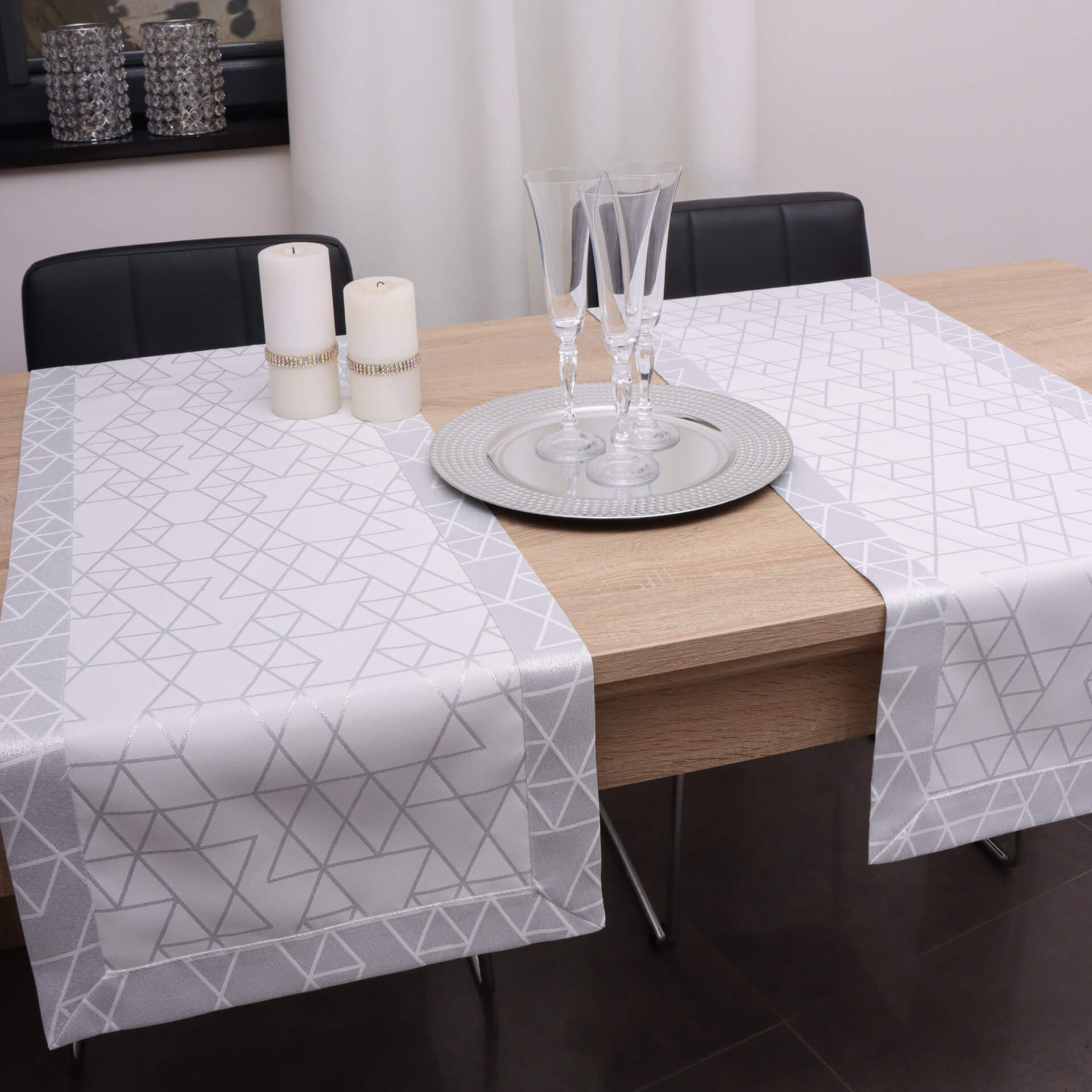 Bieżnik TOKYO – Biało srebrny Bieżnik TOKYO – Biało srebrny