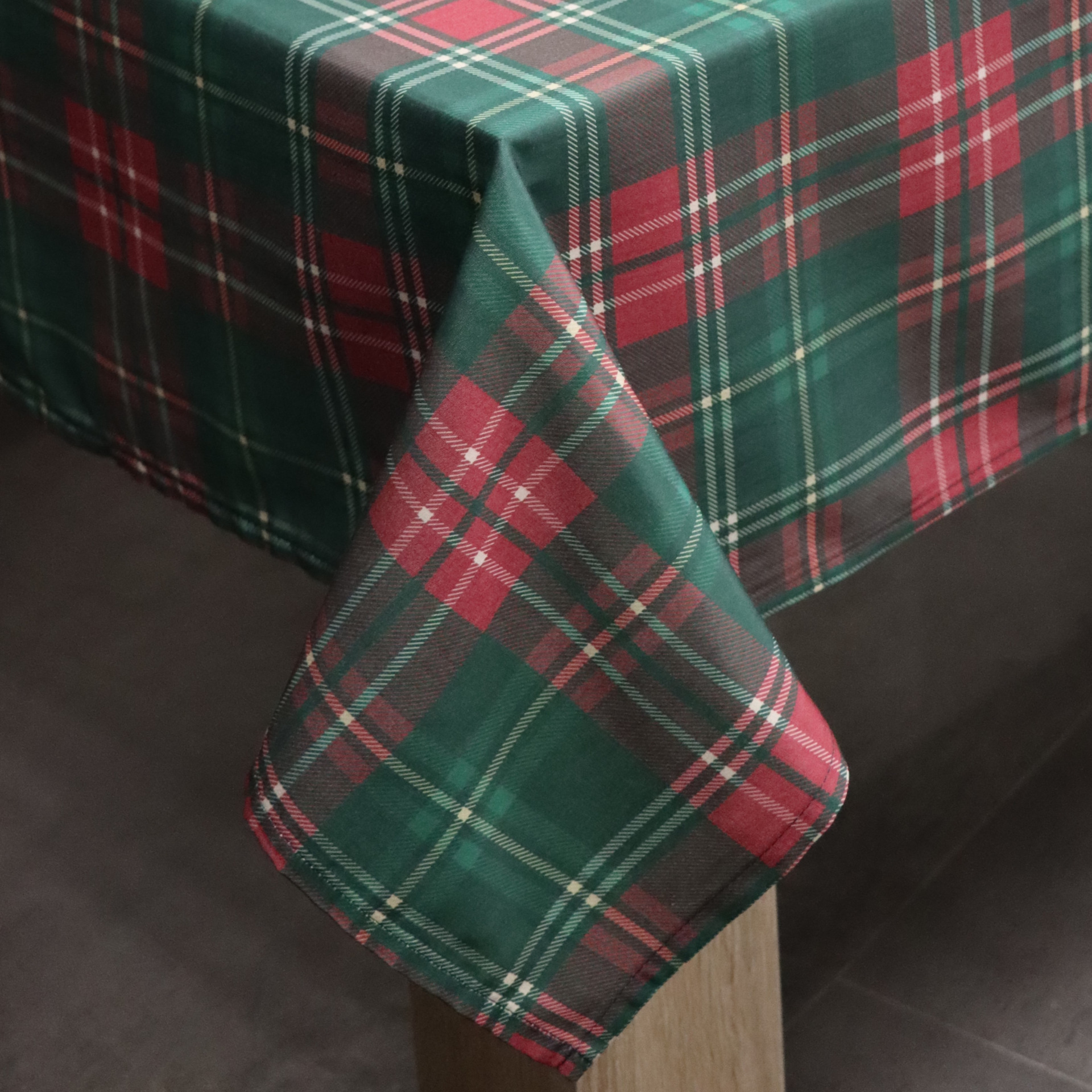 Obrus świąteczny – Krata Obrus świąteczny – Krata