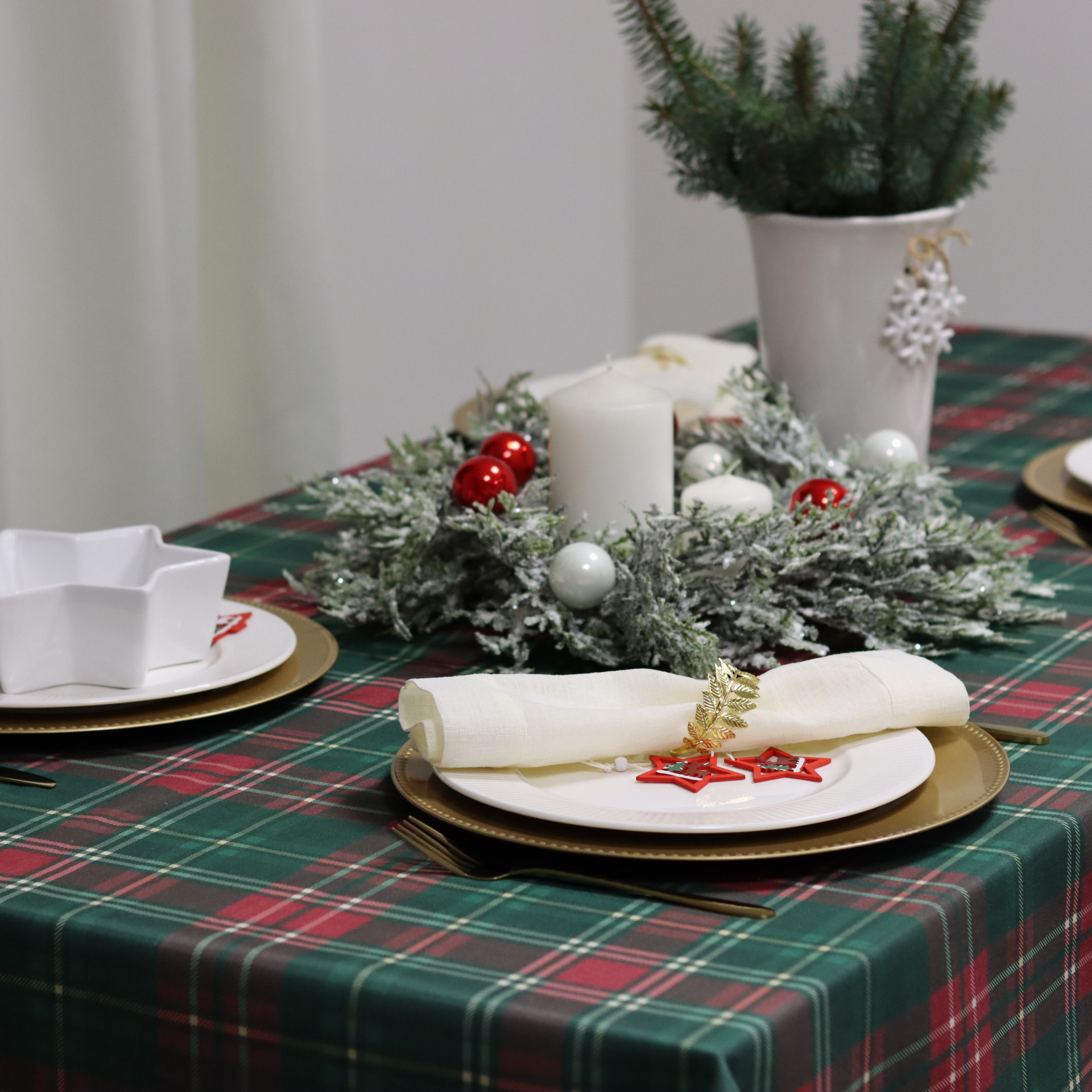 Obrus świąteczny – Krata Obrus świąteczny – Krata