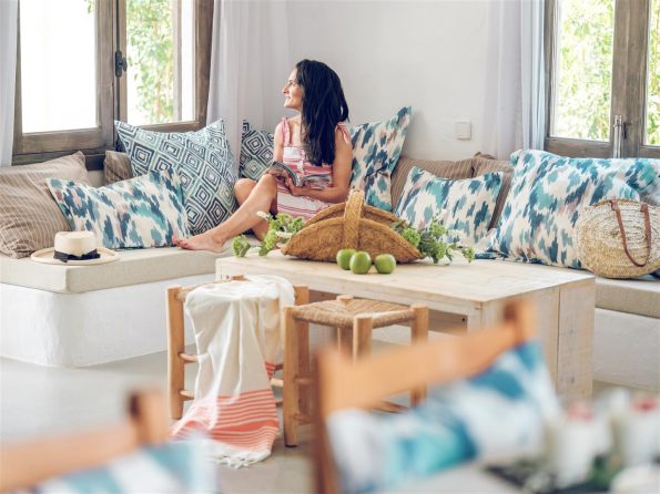 Wiosenne metamorfozy wnętrz – jak zmienić wystrój za pomocą samych tekstyliów?