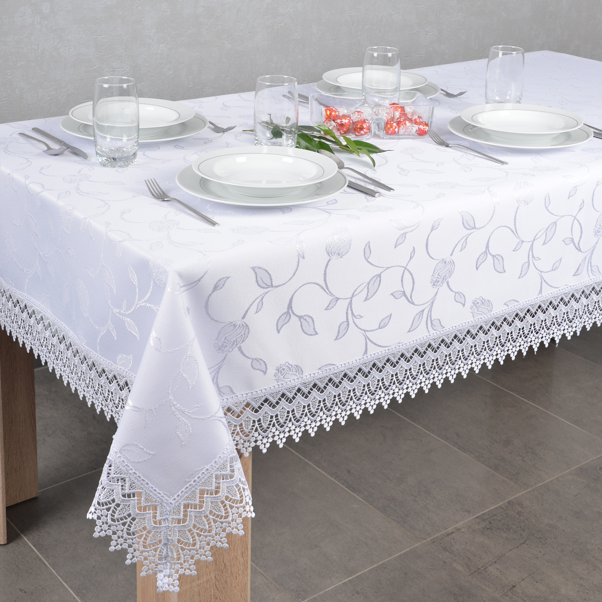 Obrus z Gipiurą 127 – Biały Obrus z Gipiurą 127 – Biały