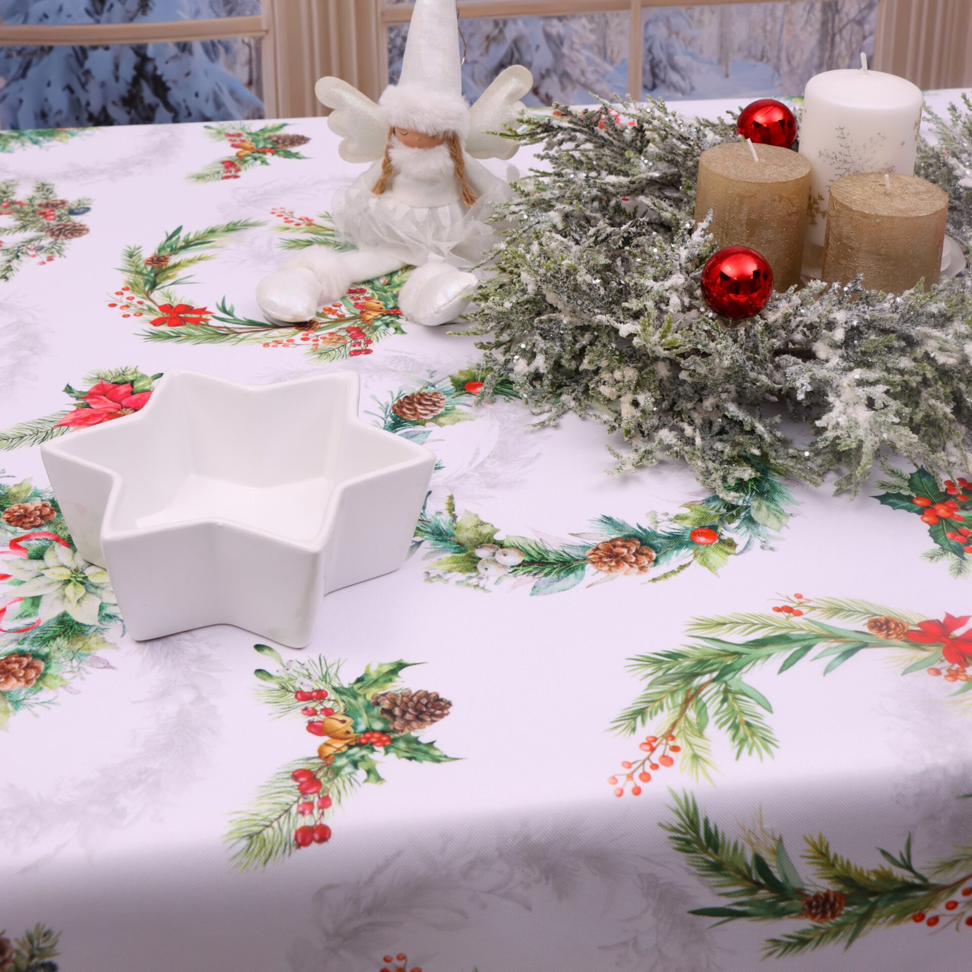 Obrus na Boże Narodzenie -LUX 1524 Obrus na Boże Narodzenie -LUX 1524