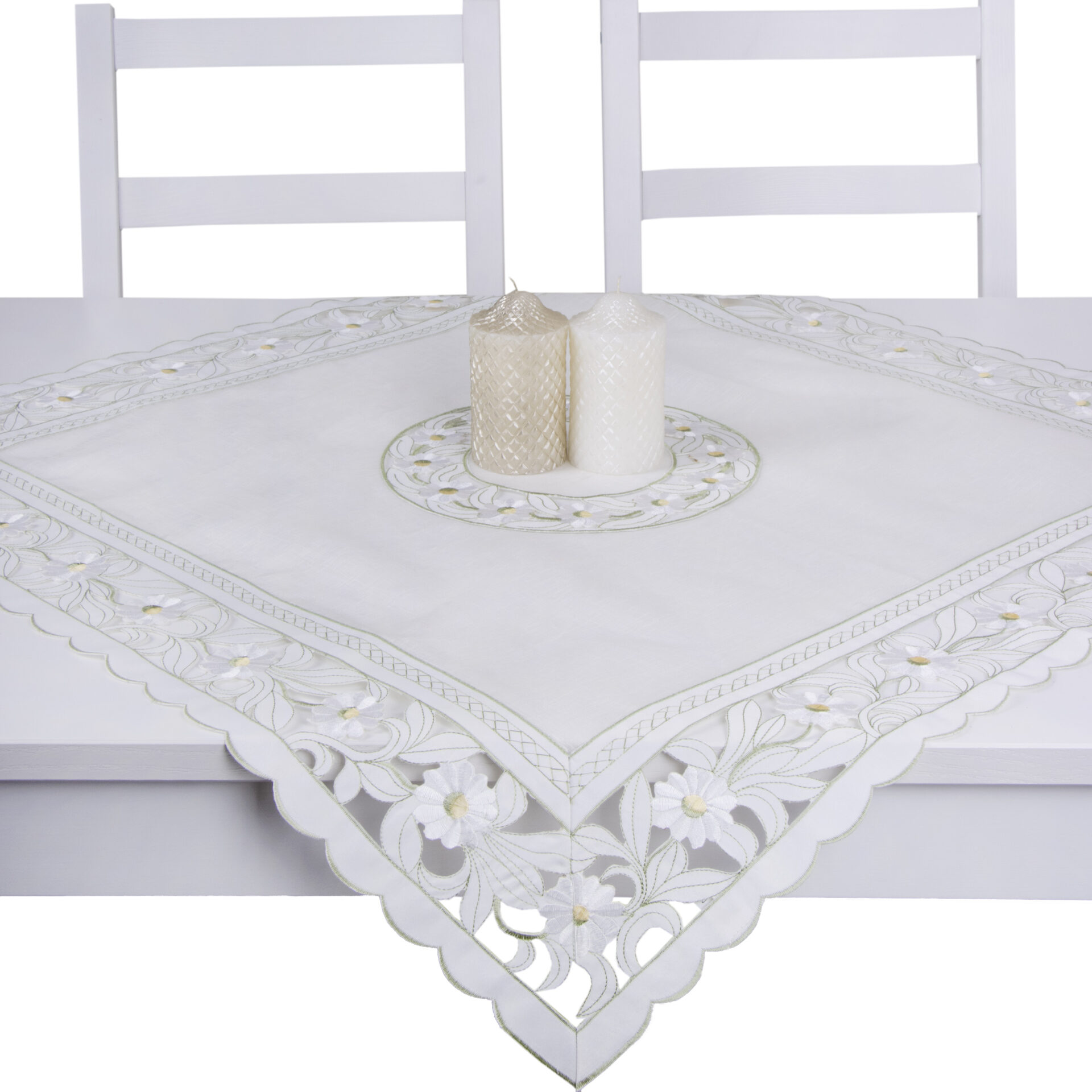 Serweta haftowana 85/85 wz. 4 Serweta haftowana 85/85 wz. 4